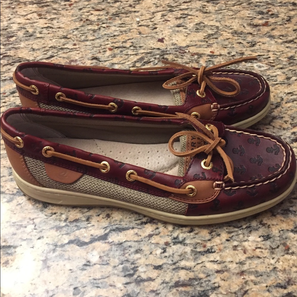*****SOLD****Sperrys